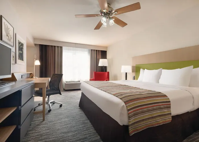 Country & By Radisson, Galena, Il Hotel