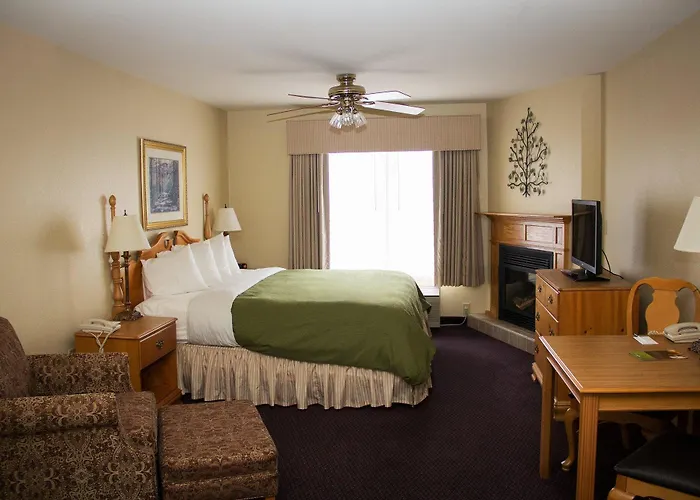 Country & By Radisson, Galena, Il Hotel
