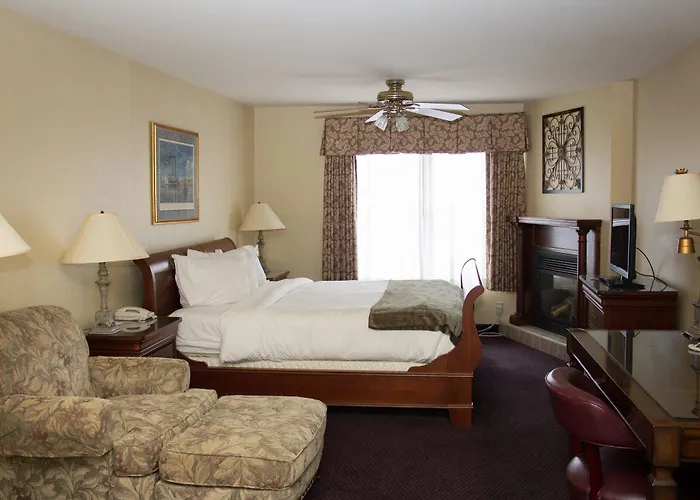 Hotel Country & By Radisson, Galena, Il